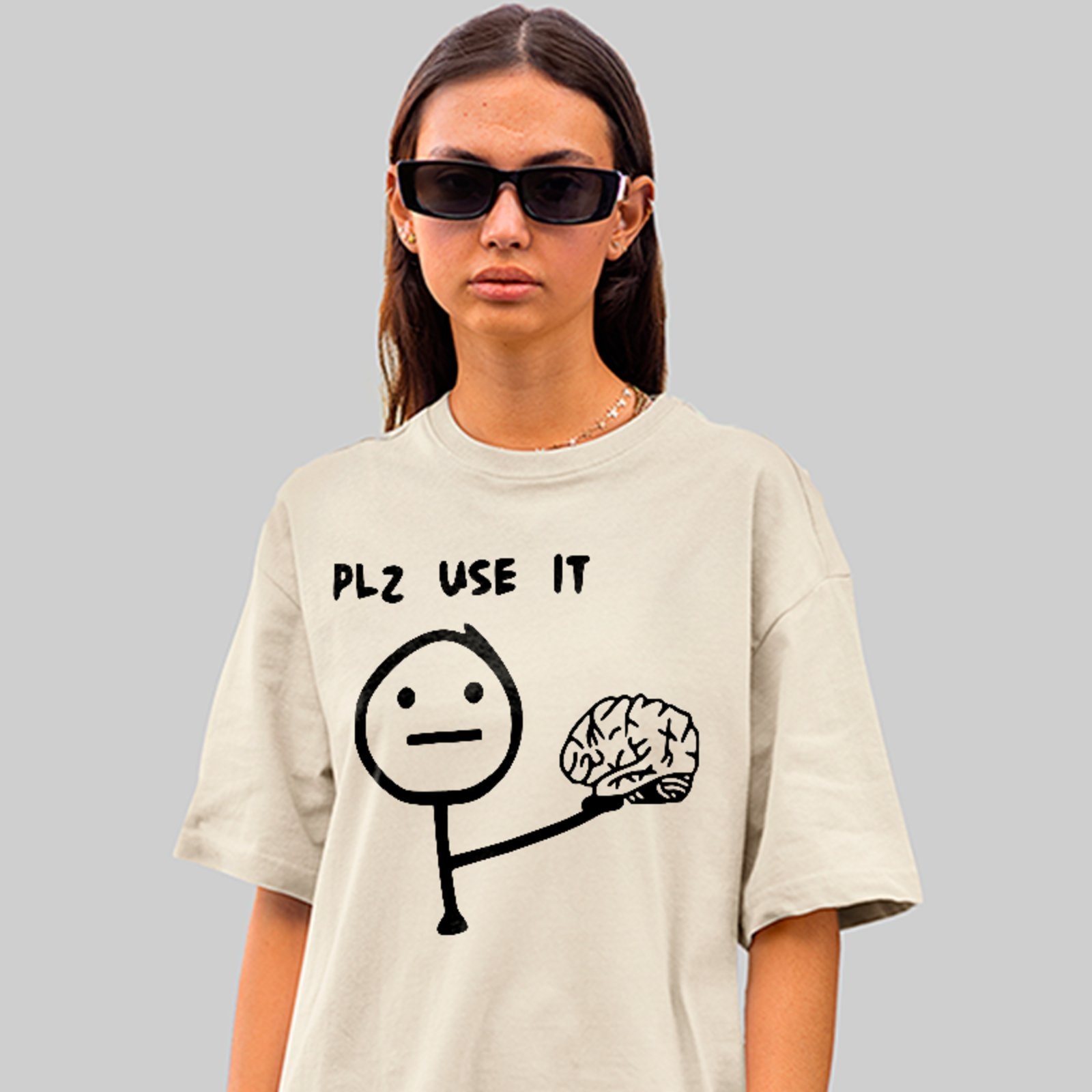 Camiseta Oversized Use o Cérebro Funny Meme Estilo Urbano Off White