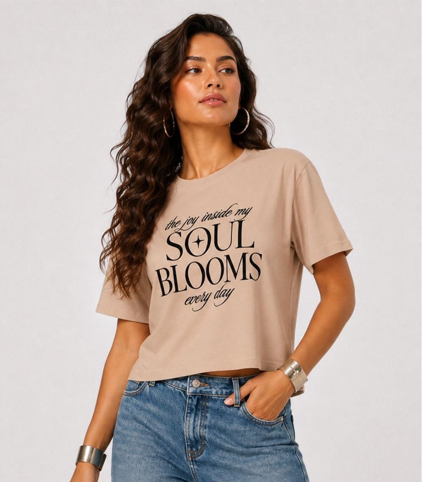 Blusa Feminina Com Estampa De Frase Infinita Cor Marrom