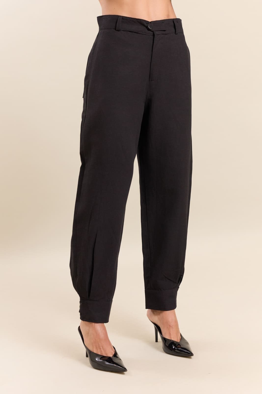 Calça Malha Em Linho Feminina Ballon na Cor Preto Lemier Collection
