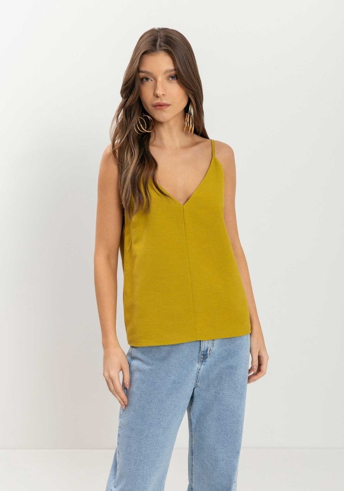 Blusa Regata De Alças Finas Com Decote Em V