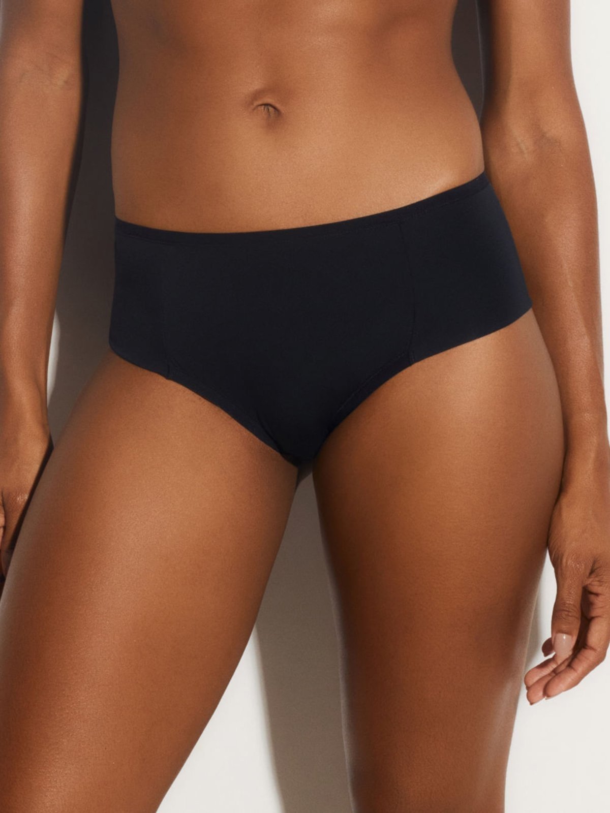 Calcinha Alta Essentials Modal Preto