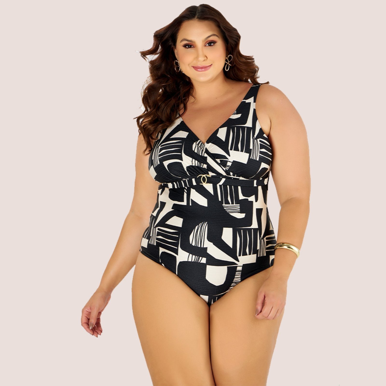 Maiô Modelador Estampado Conforto e Estilo Plus Size Preto e Bege