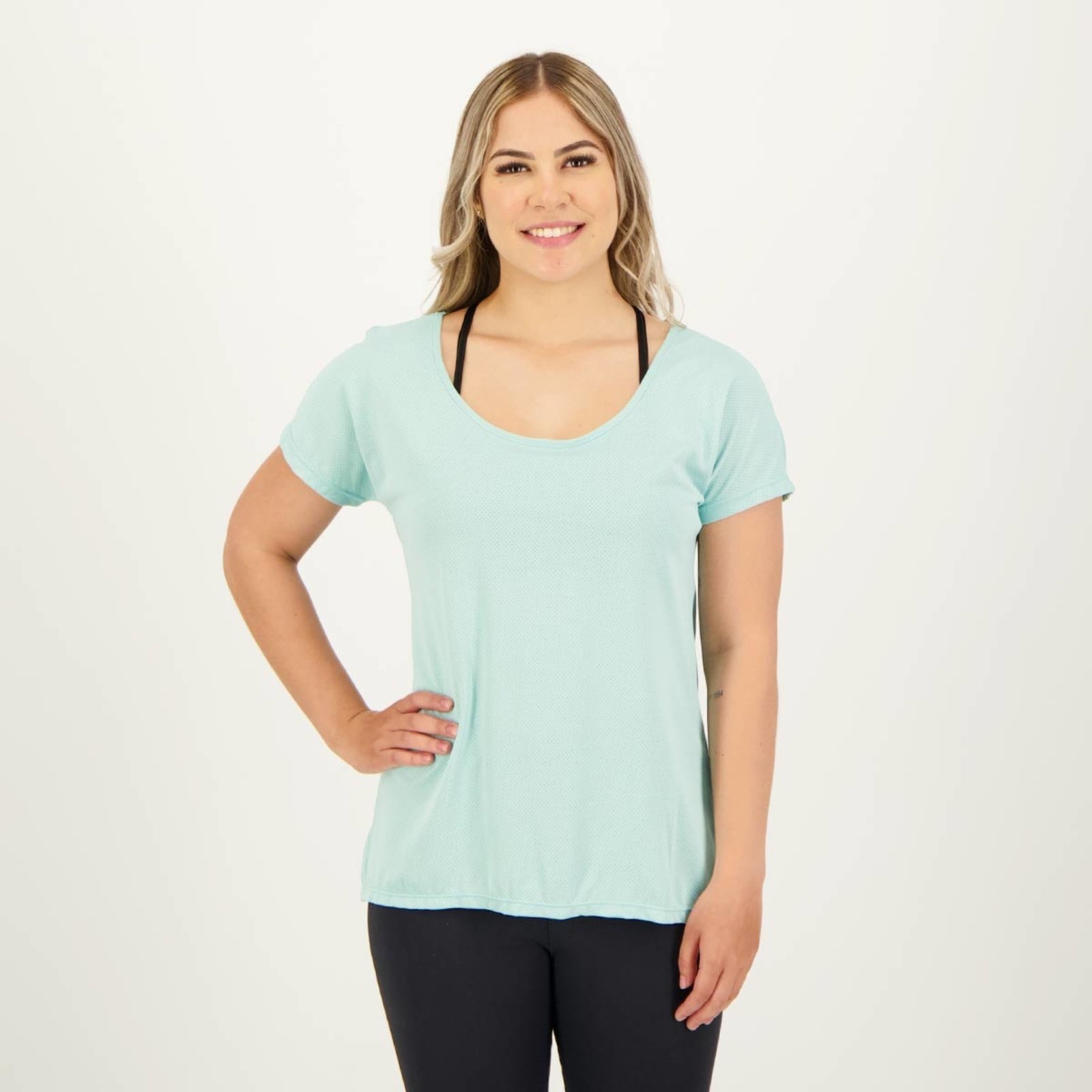 Camiseta Selene Dryfit Básica Feminina Azul Claro