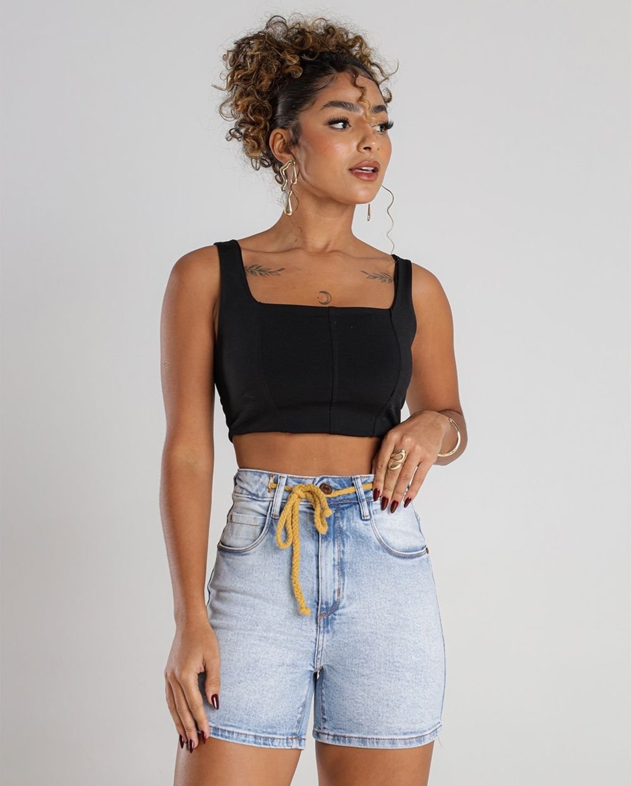 Shorts Jeans Mom Feminino Cintura Alta Jeans com Cordão 23659 Americano Consciência