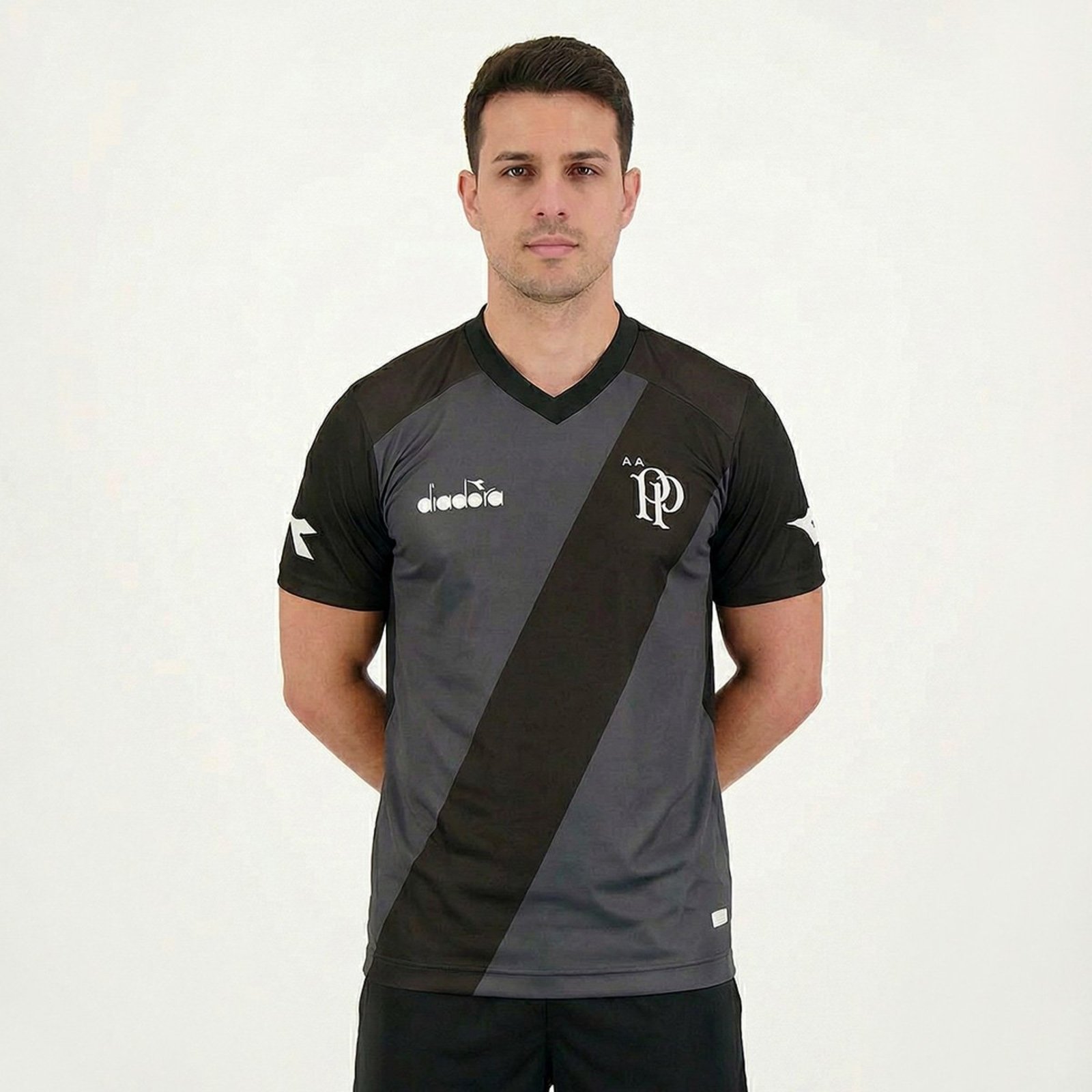 Camisa Diadora Ponte Preta Treino Goleiro 2025 Preta