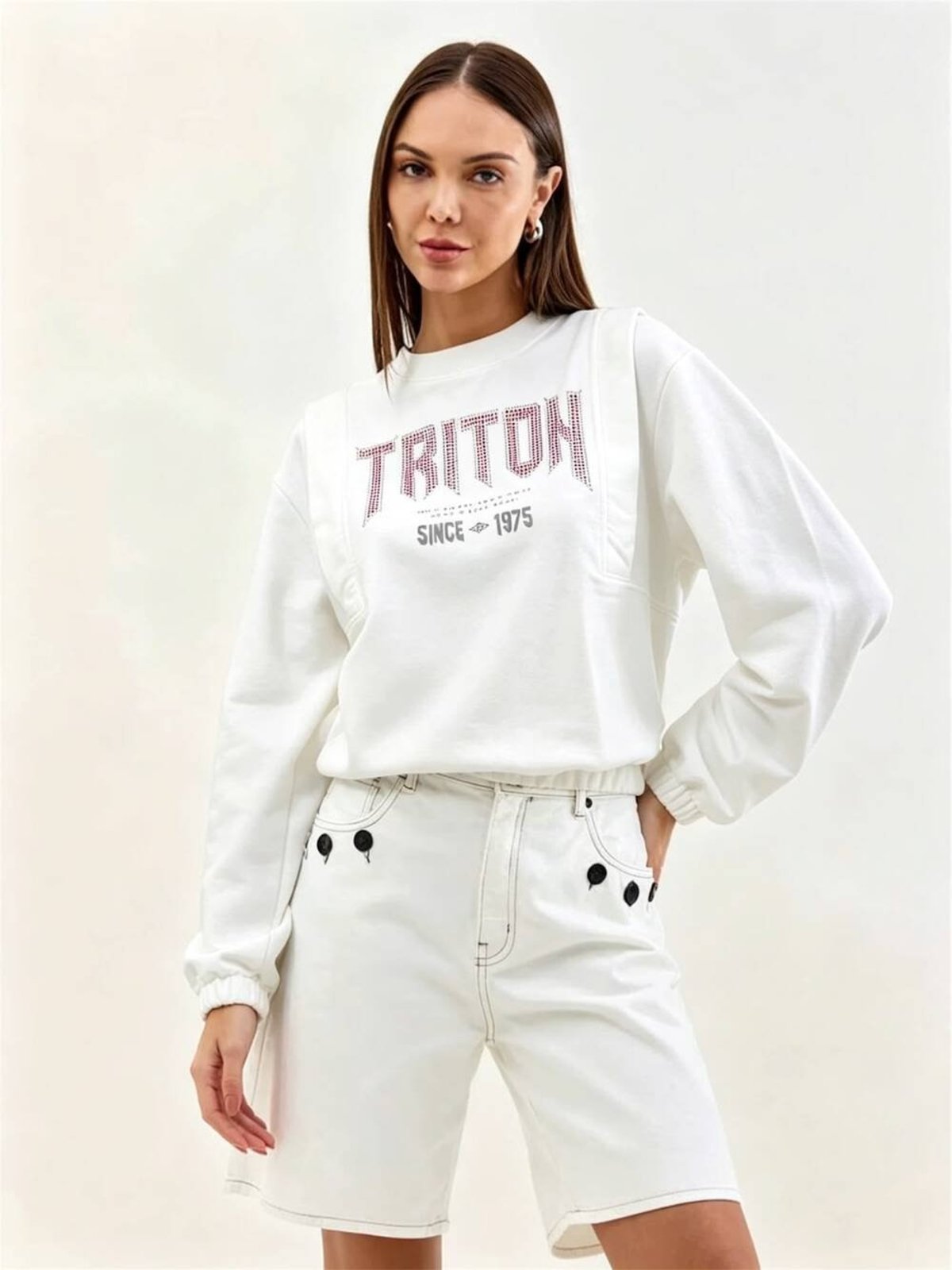 Blusão Feminino Estampado com Aplicação Triton Off Shell