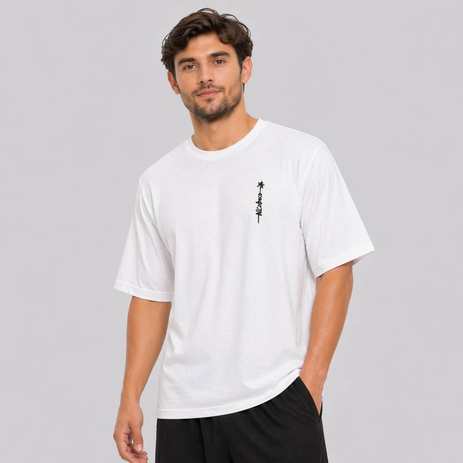 Camiseta Nicoboco Oversized Quino Branca