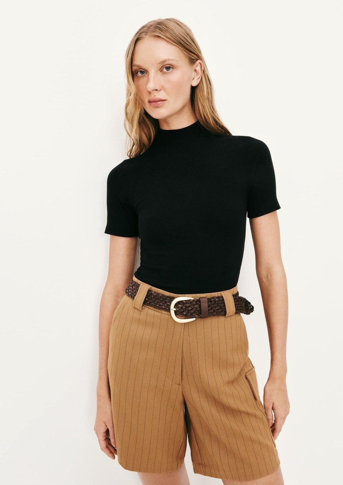 Vista 3 Blusa Básica Feminina Gola Alta Em Ribana Canelada Hering preto Hering preto