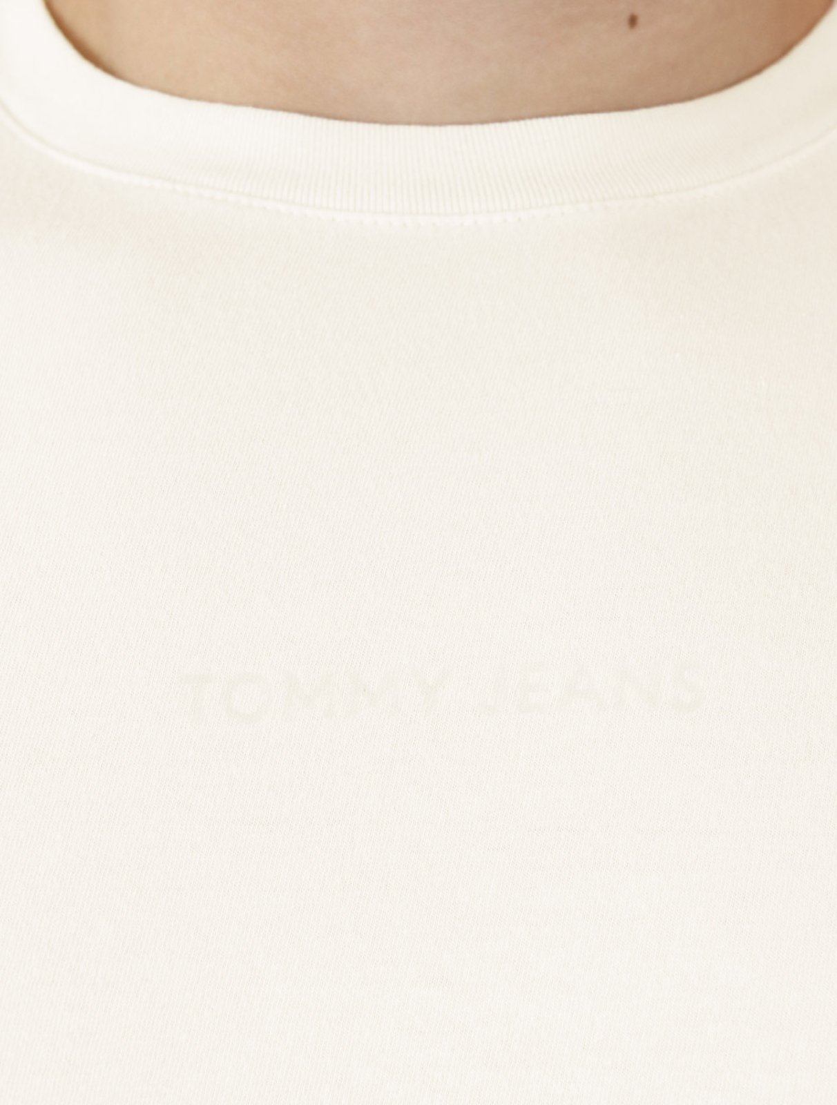 Vista 3 Camiseta Tommy Jeans Masculina Linear Gel Off-White off-white white Tommy Jeans off-white white