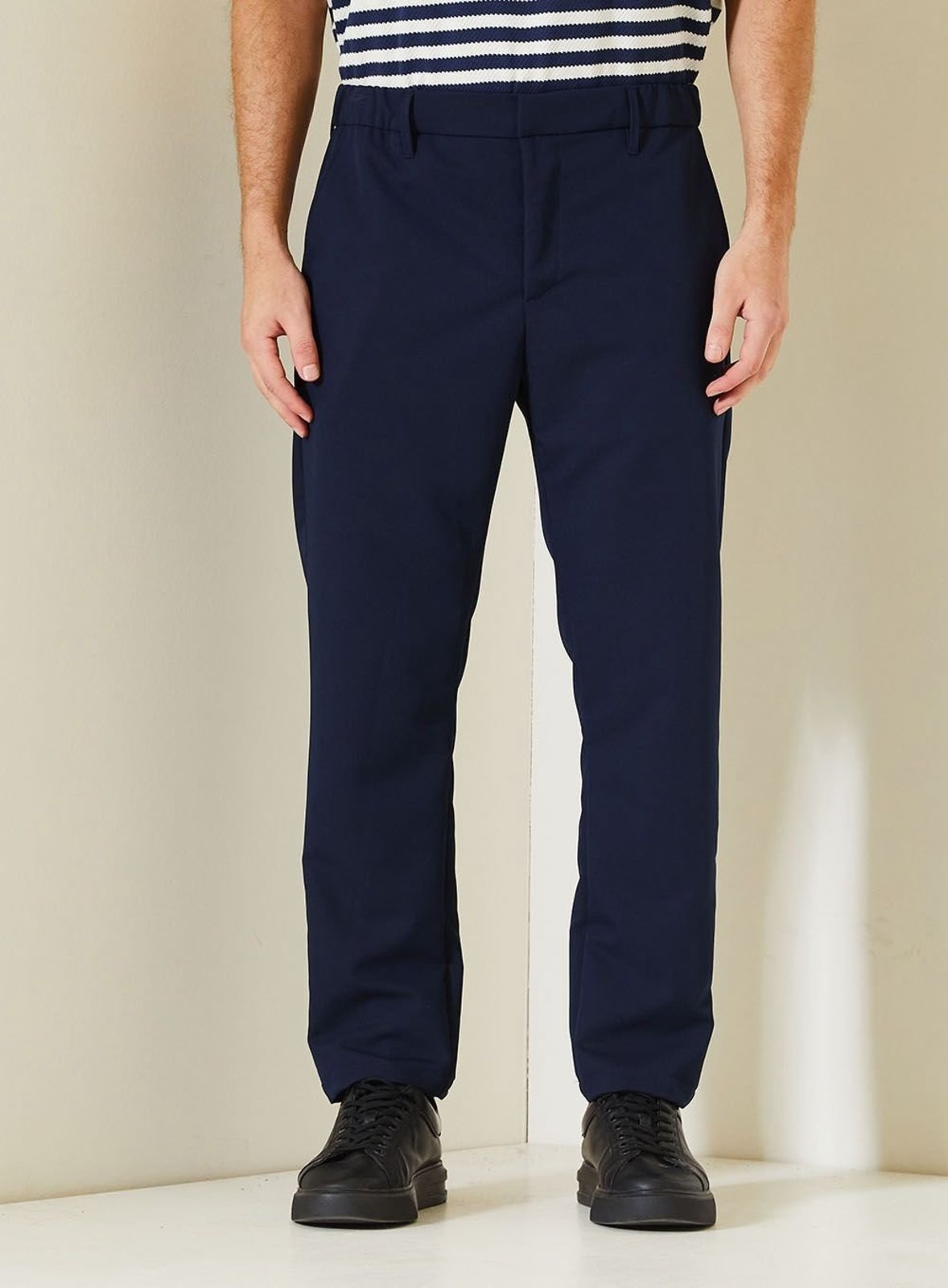 Calça Harry Masculina com Bolsos Embutidos Triton Azul Darkness