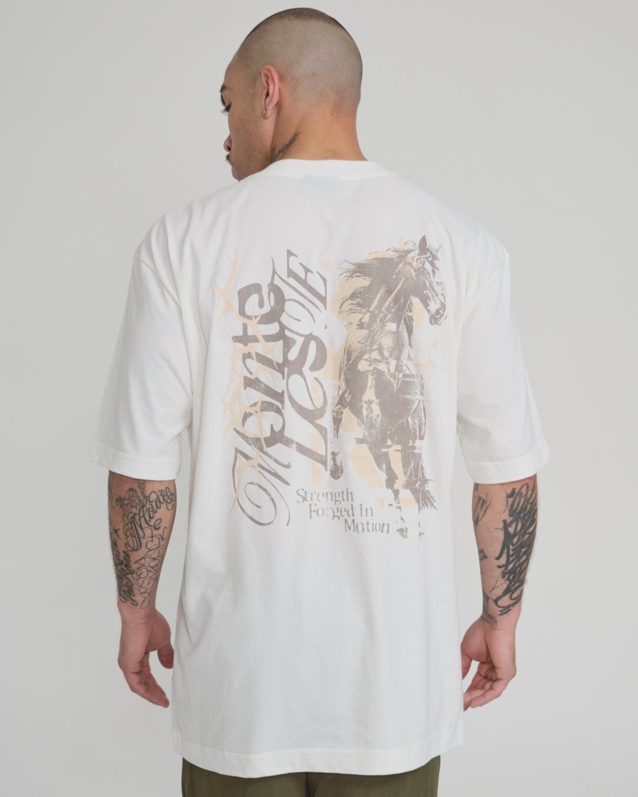 Camiseta Oversized Estampada Motion - Off White