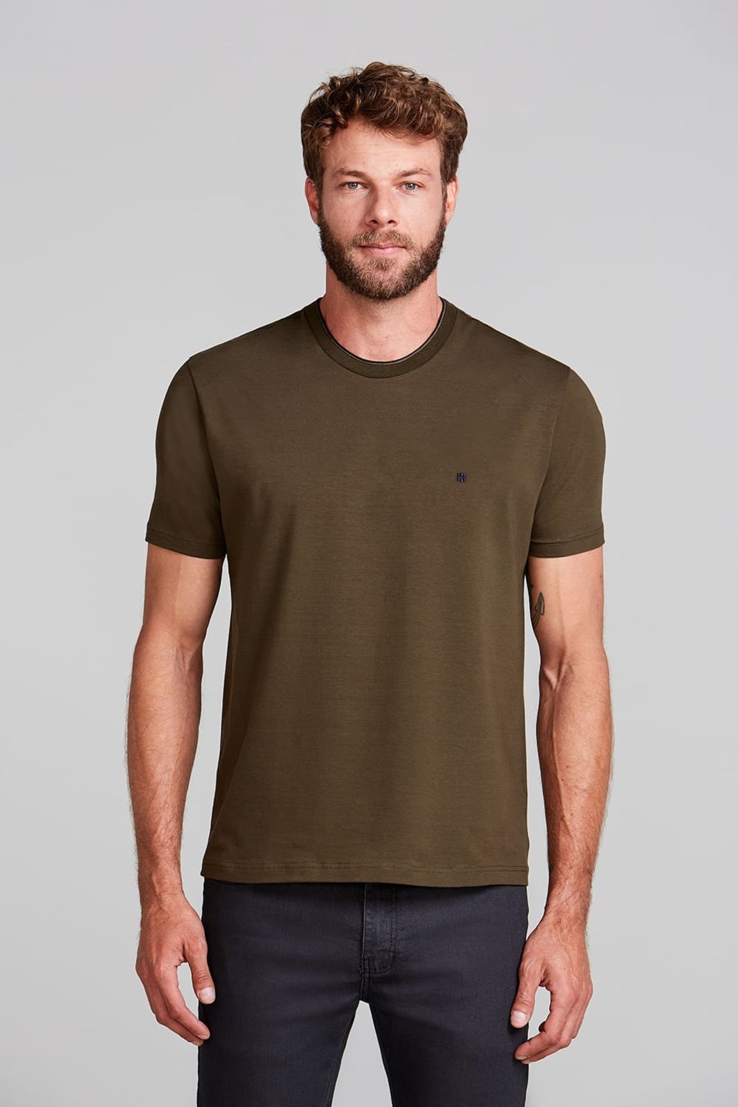 HIGHSTIL Camiseta Malha Comfort - Verde Azeitona
