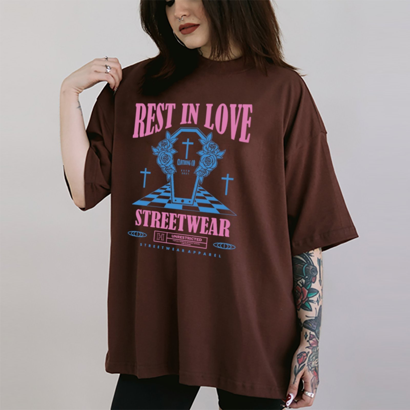 Camiseta Ousy Rest In Love Oversized Unissex Marrom