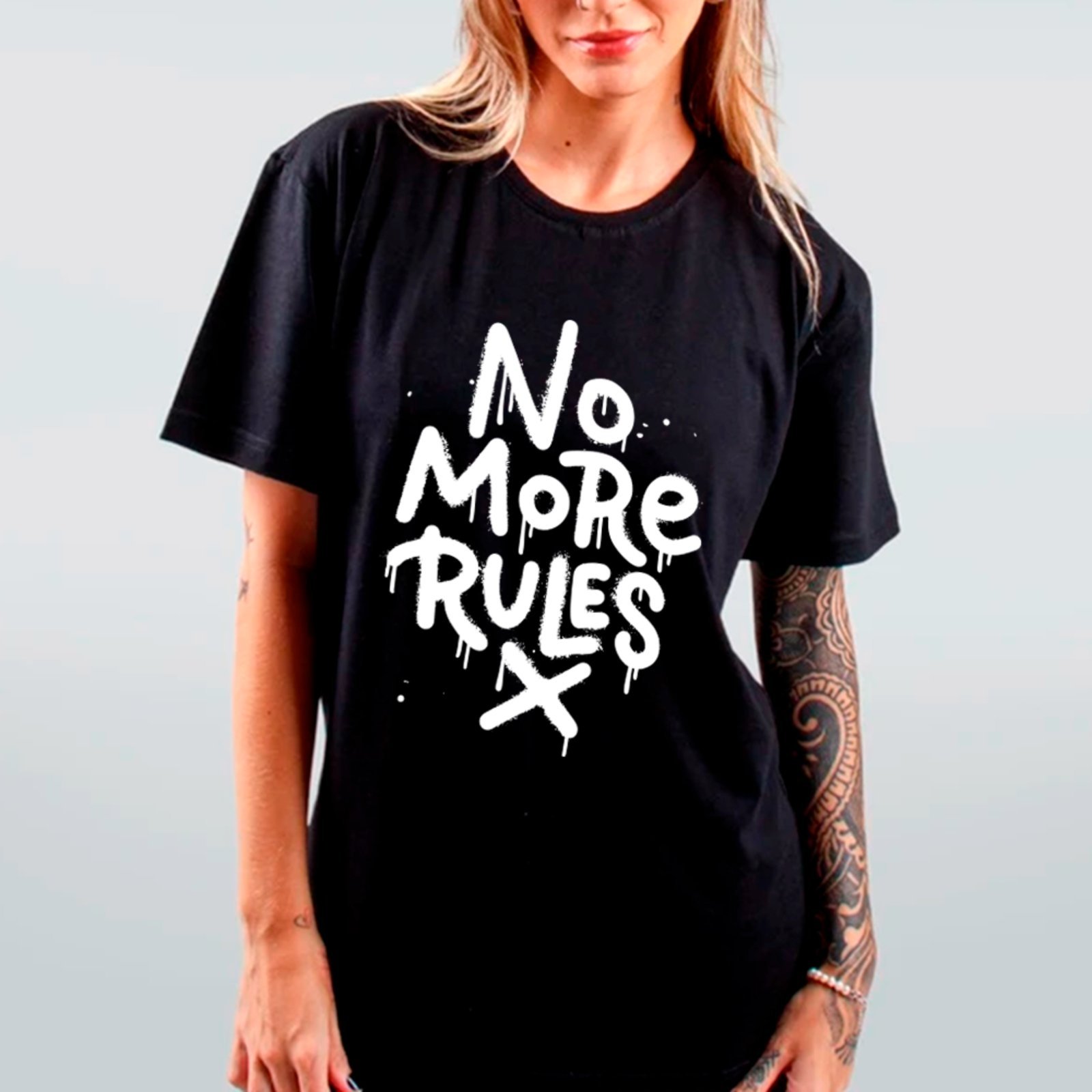 Camiseta Ousy Unissex No More Rules Básica Preto