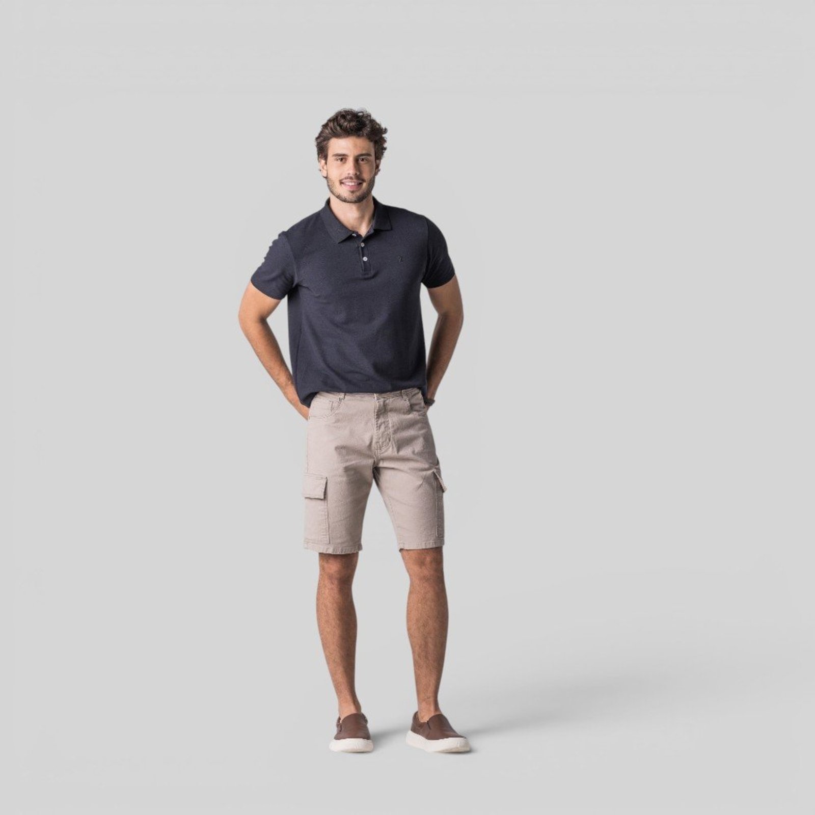 Bermuda Masculina Sarja Slim Cargo Zune CAQUI
