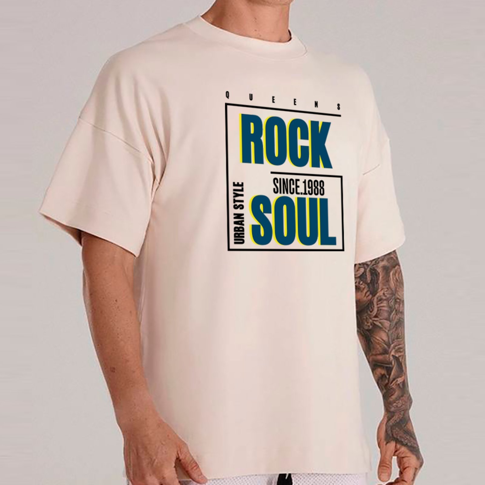 Camiseta Ousy Streetwear Queens Rock Soul 1998 Oversized Unissex Off White