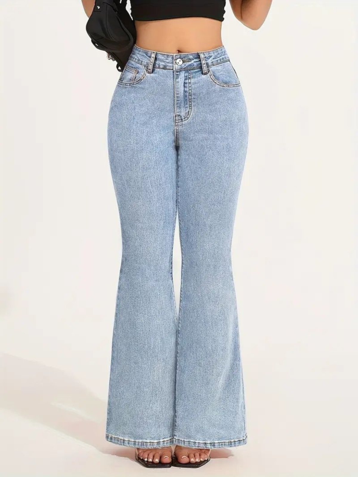 Calça Jeans Kovali Fashion Store Flare Azul Clara Um Toque Moderno e Elegante para Qualquer Ocasião