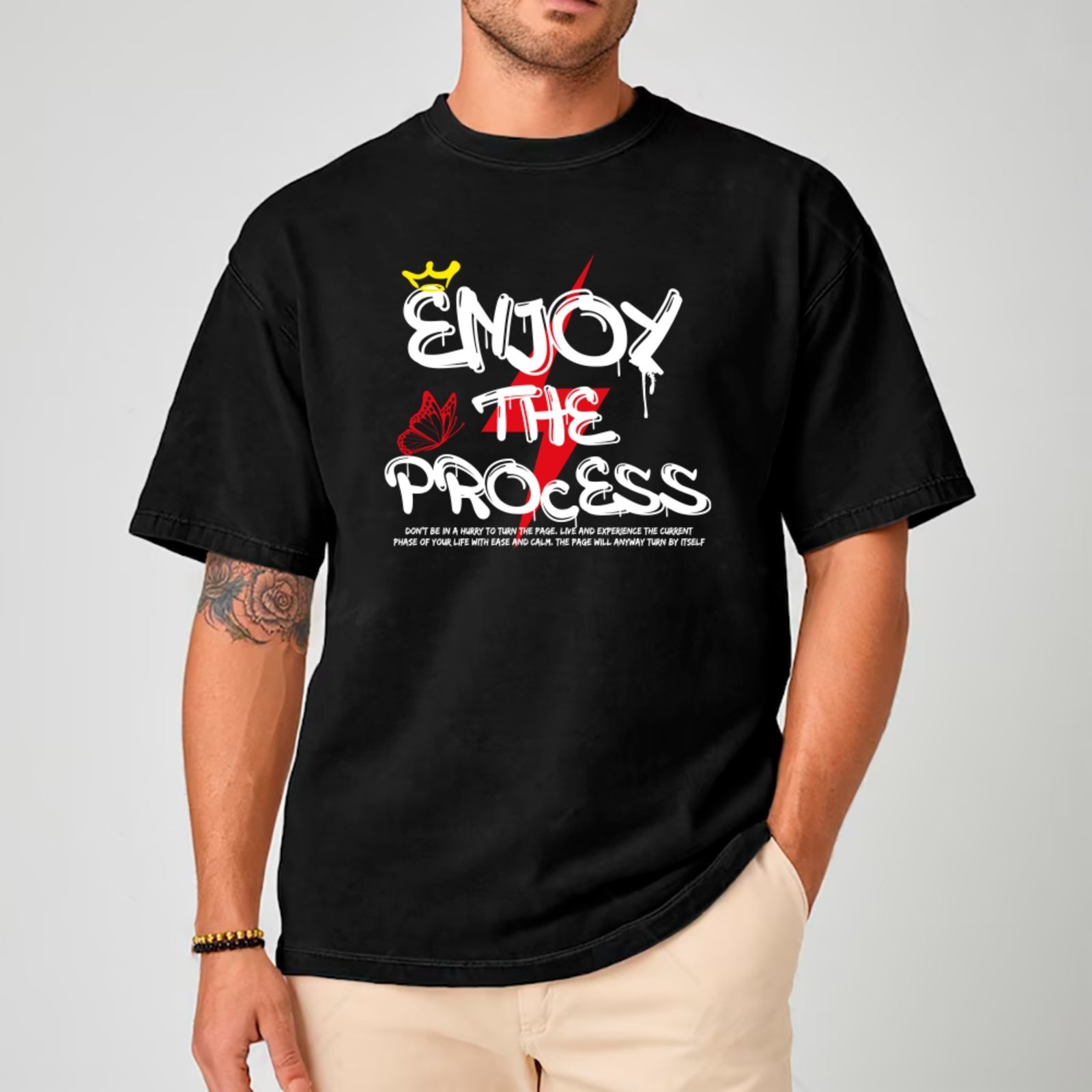 Camiseta Ousy Enjoy the Process Tipografia Graffiti Oversized Unissex Preto