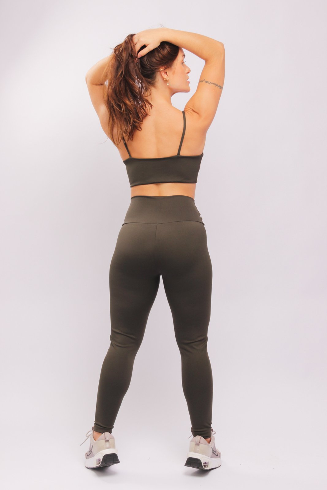 25011 – Legging Básica Sport Verde Oliva – Duna Casual