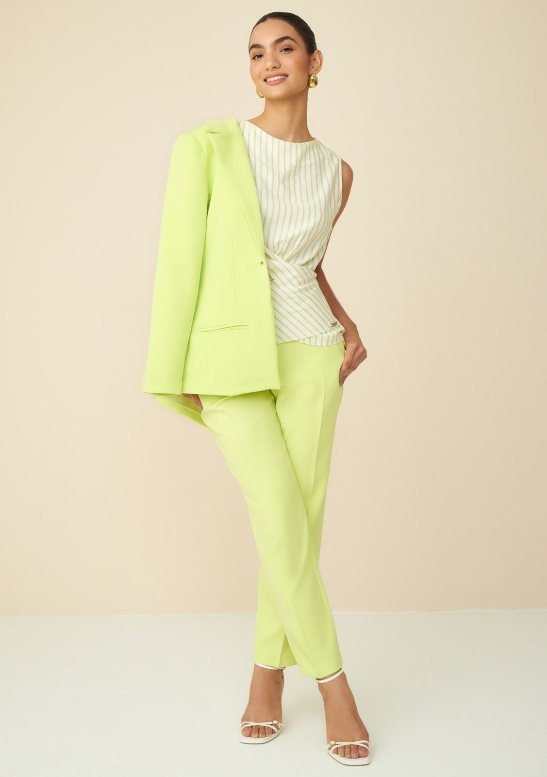 Calça Maria Valentina Skinny Cós Intermediário Bolso-Faca Verde