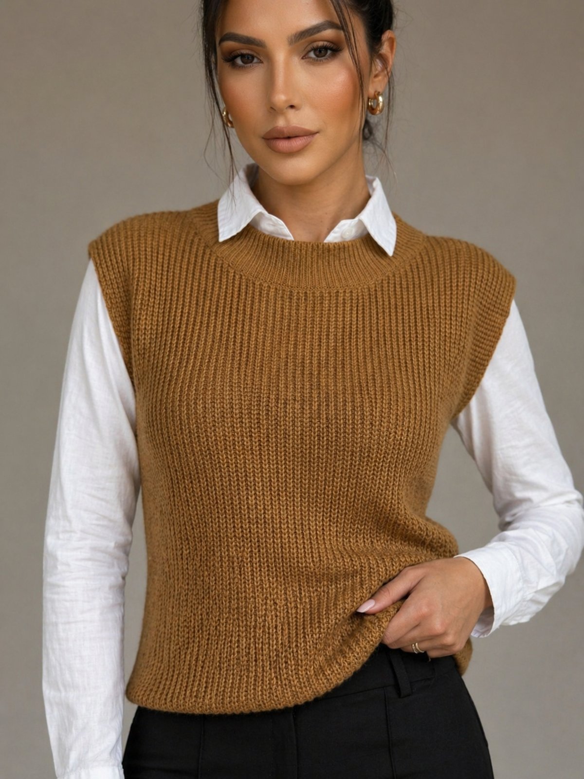 Colete Tricot Gola Alta Lapetry Alongado Elegante e Confortável Ideal Dia a Dia Caqui
