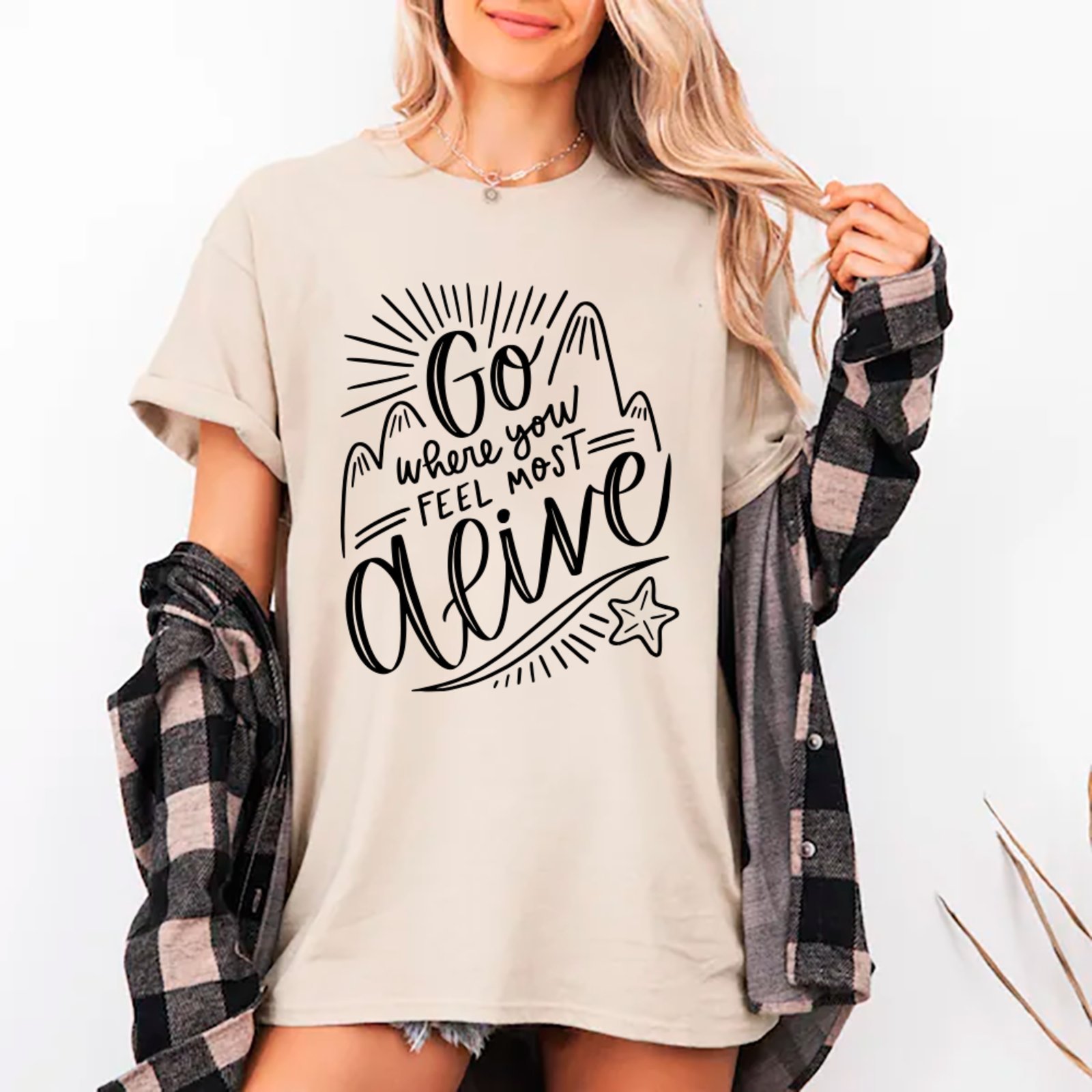 Camiseta Ousy Sinta-se Vivo Oversized Feminina Off White