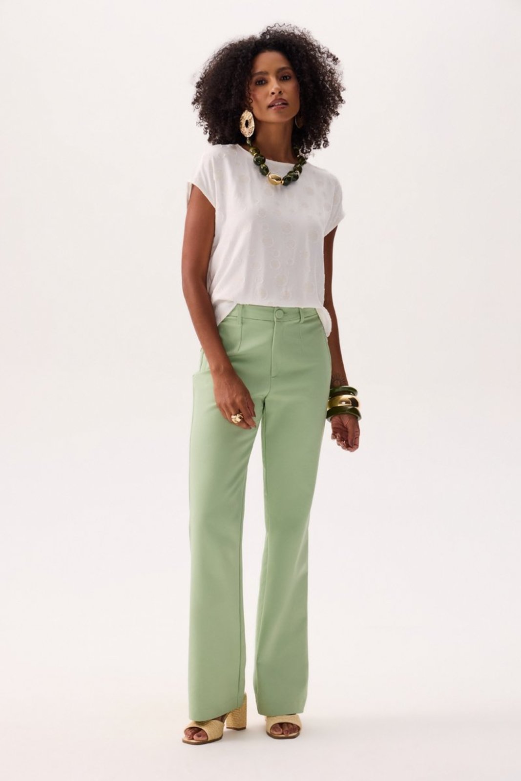 Calça Feminina Straight Alfaiataria Flor de Lis