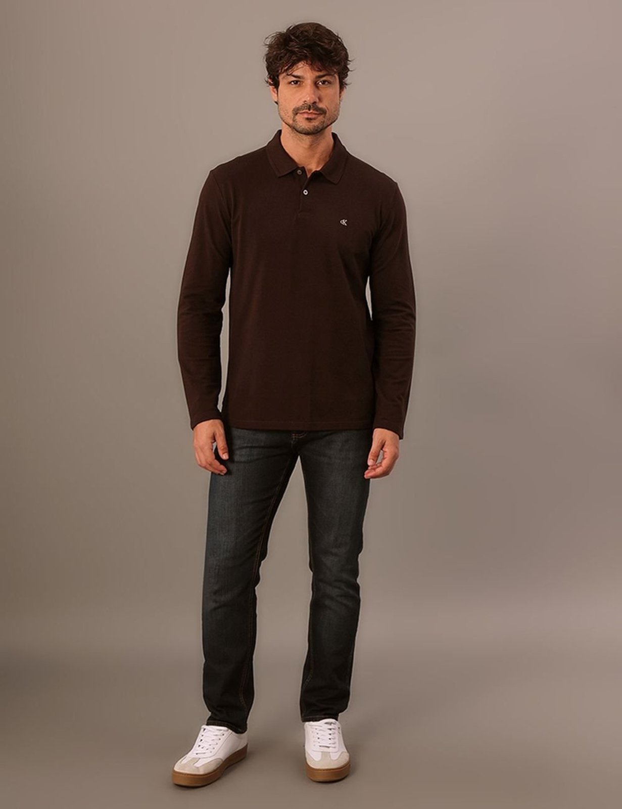 Polo Manga Longa Calvin Klein Jeans Regular Calvin Klein Bordado - Marrom Calvin Klein Jeans