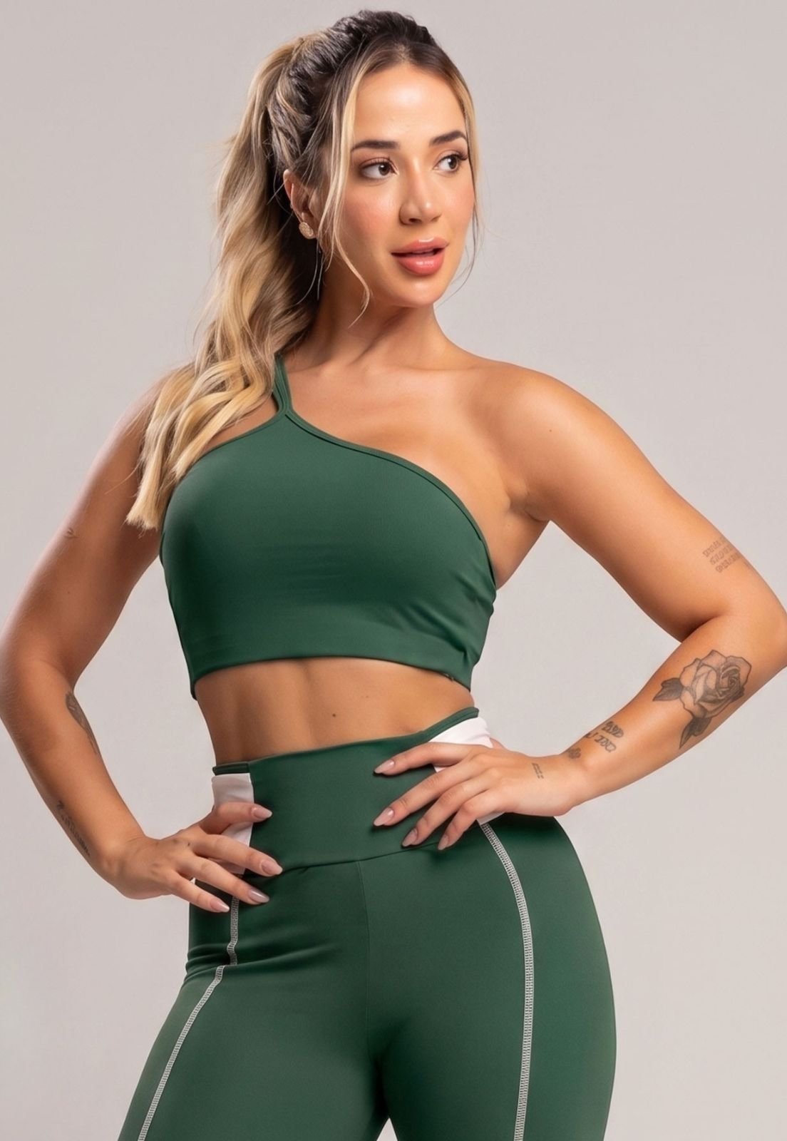 Top Fitness MVB Modas Cropped Duplo Alcinha Poliamida Oliva