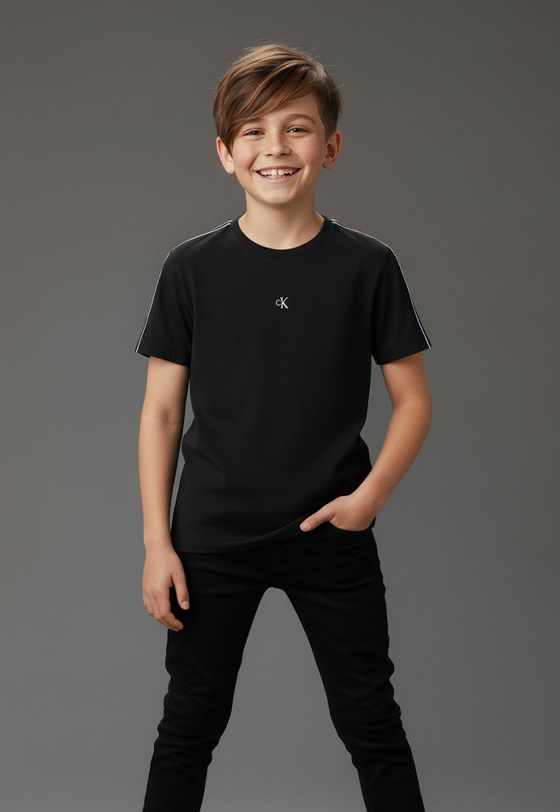 Infantil - Camiseta Calvin Klein Gola Redonda Preta