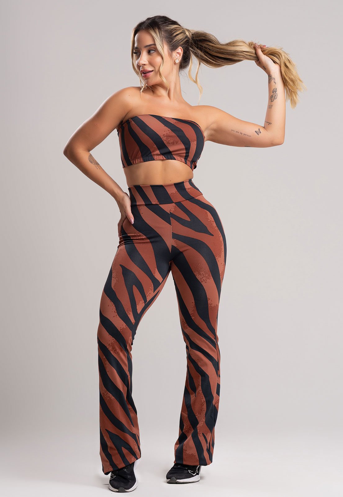 Conjunto Feminino MVB Modas Calça Flare Pantalona E Top Faixa Safari