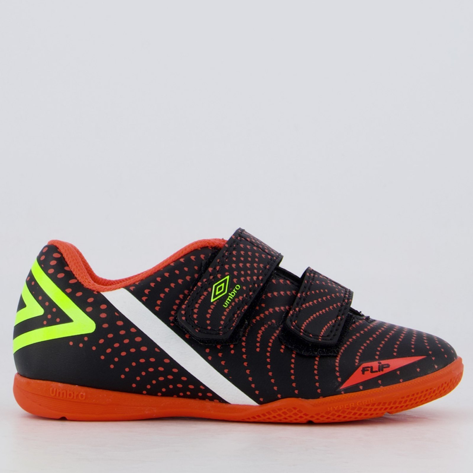 Chuteira Umbro Flip Futsal Preta e Laranja