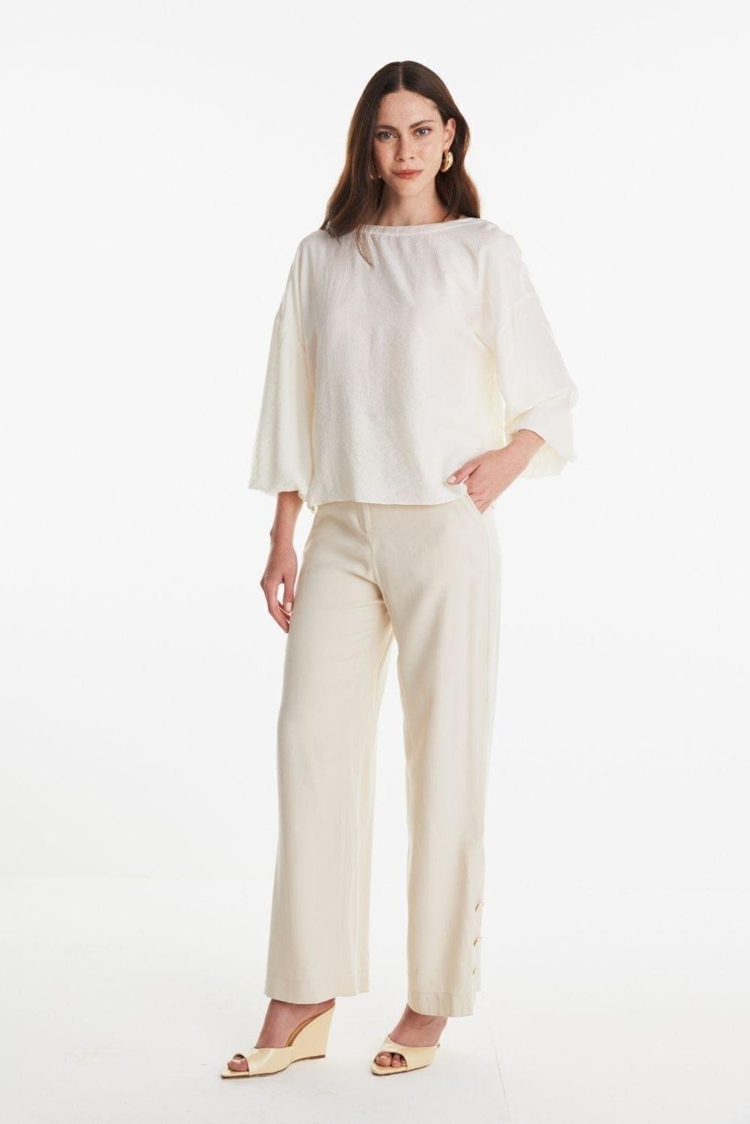 Blusa Ampla Manga Longa Carlota Costa Bege