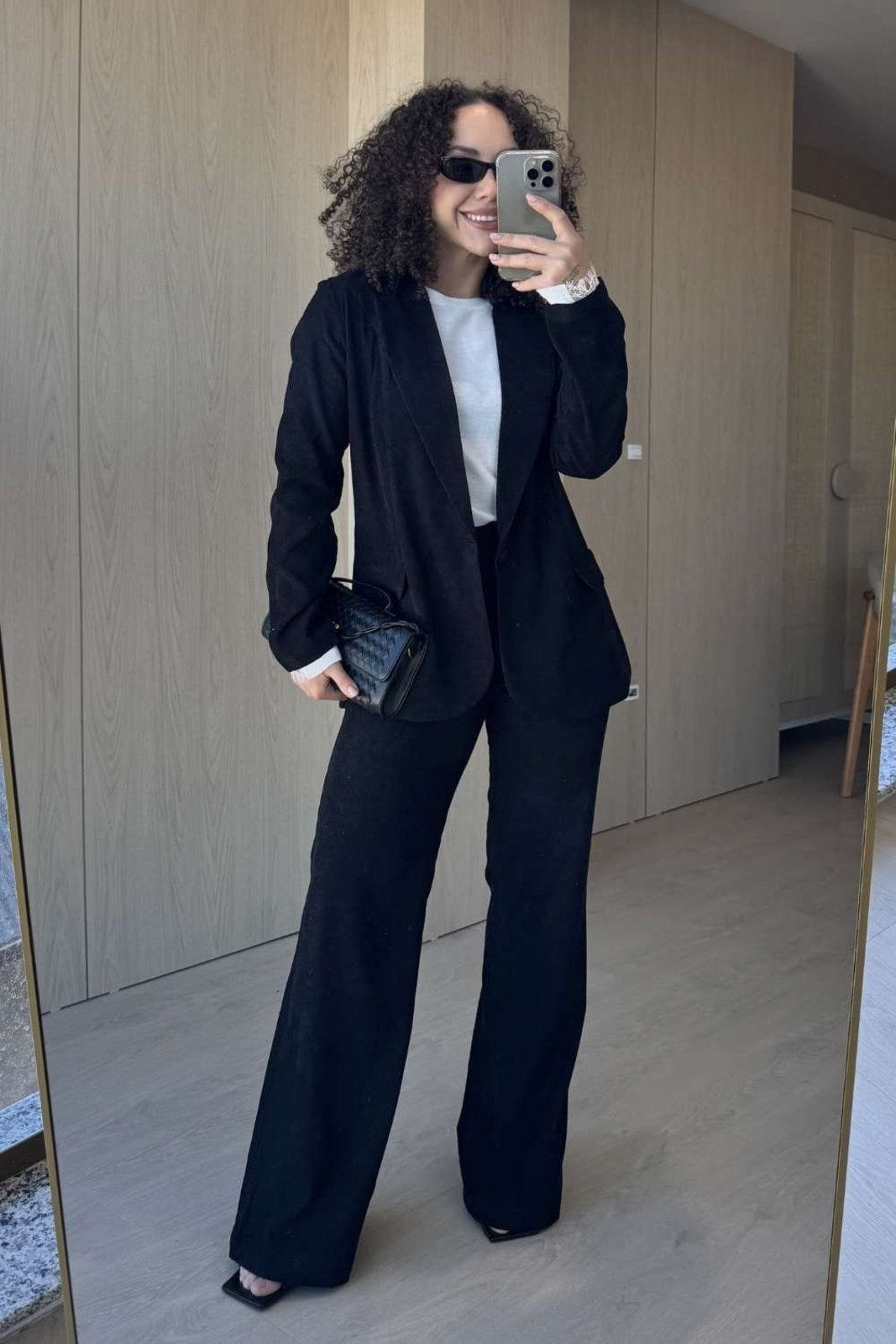 Calça Vanibele Flare Preto