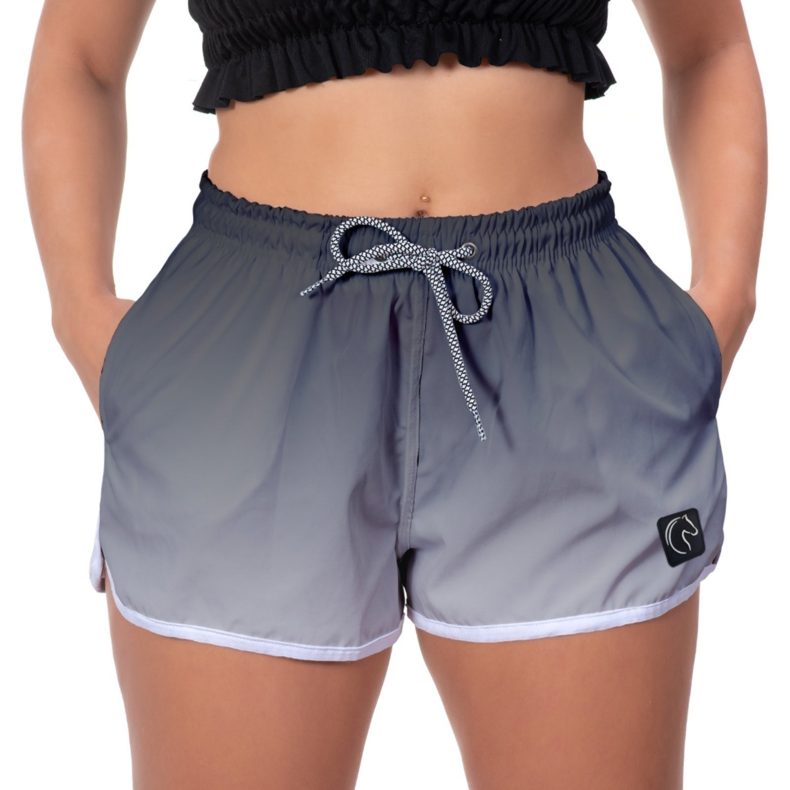 Short Feminino W2 Premium com Elástico e Cordão Ajustável Bolsos Laterais e Secagem Rápida Casual Praia ou Academia Degrade Preto e Cinza