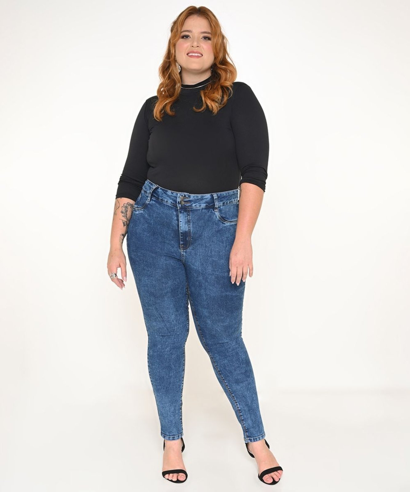 Calça Feminina Jeans Plus Skinny Pala Coração Cós Largo