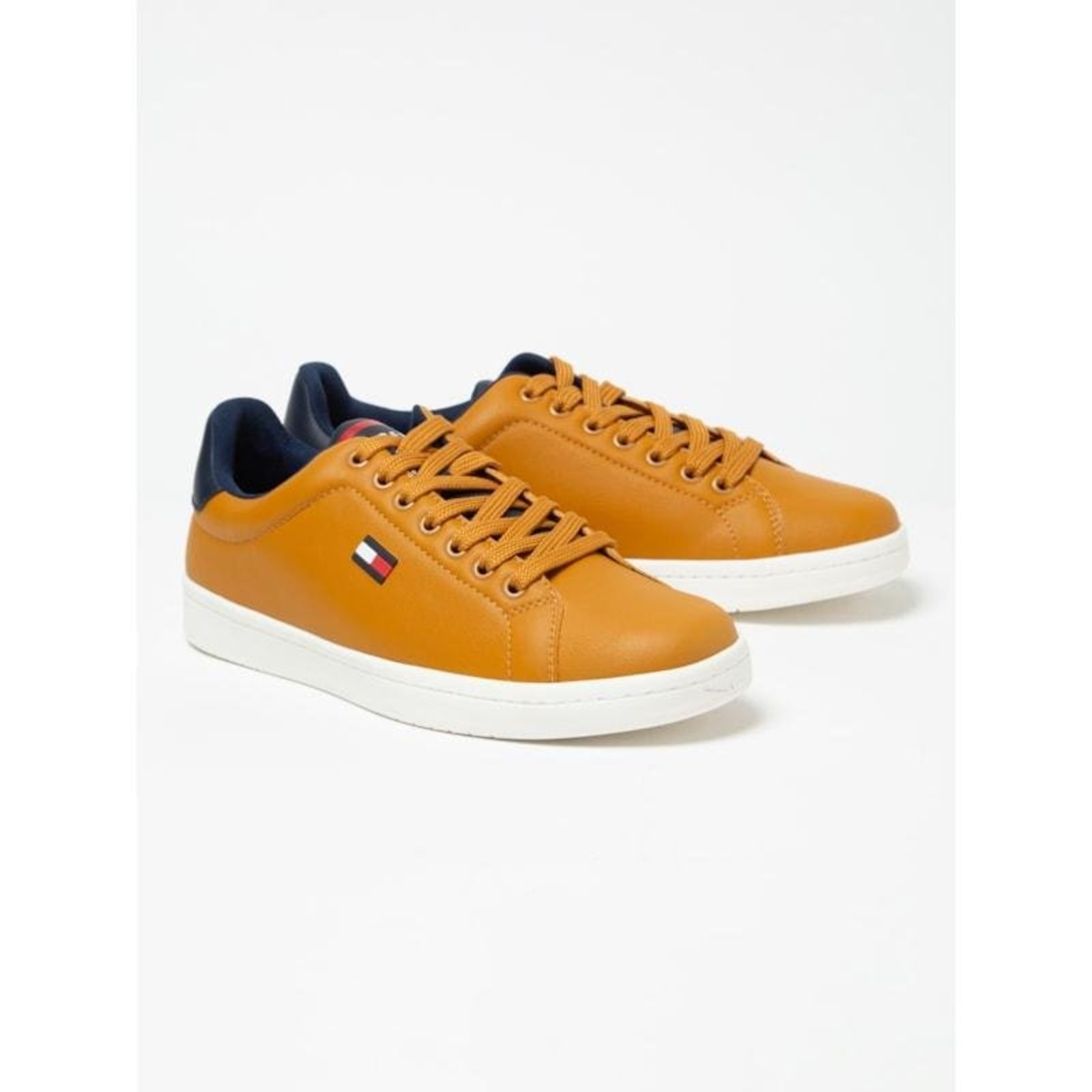 Tênis Tommy Hilfiger Flag Atos Bege