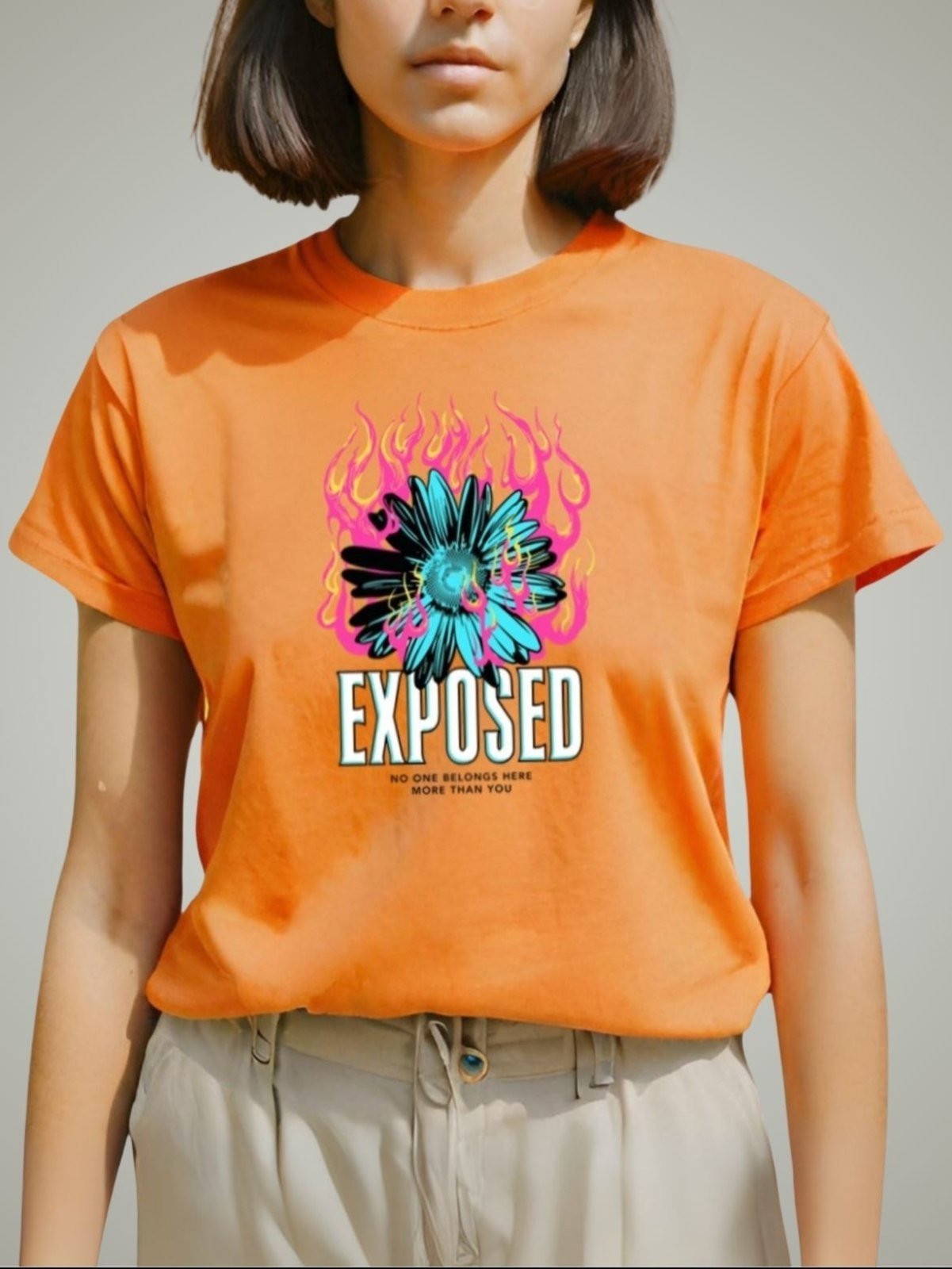 Camiseta Feminina T-shirts GuGi Plus Size Blusinhas Baby Look Flor com Fogo Camisa Laranja