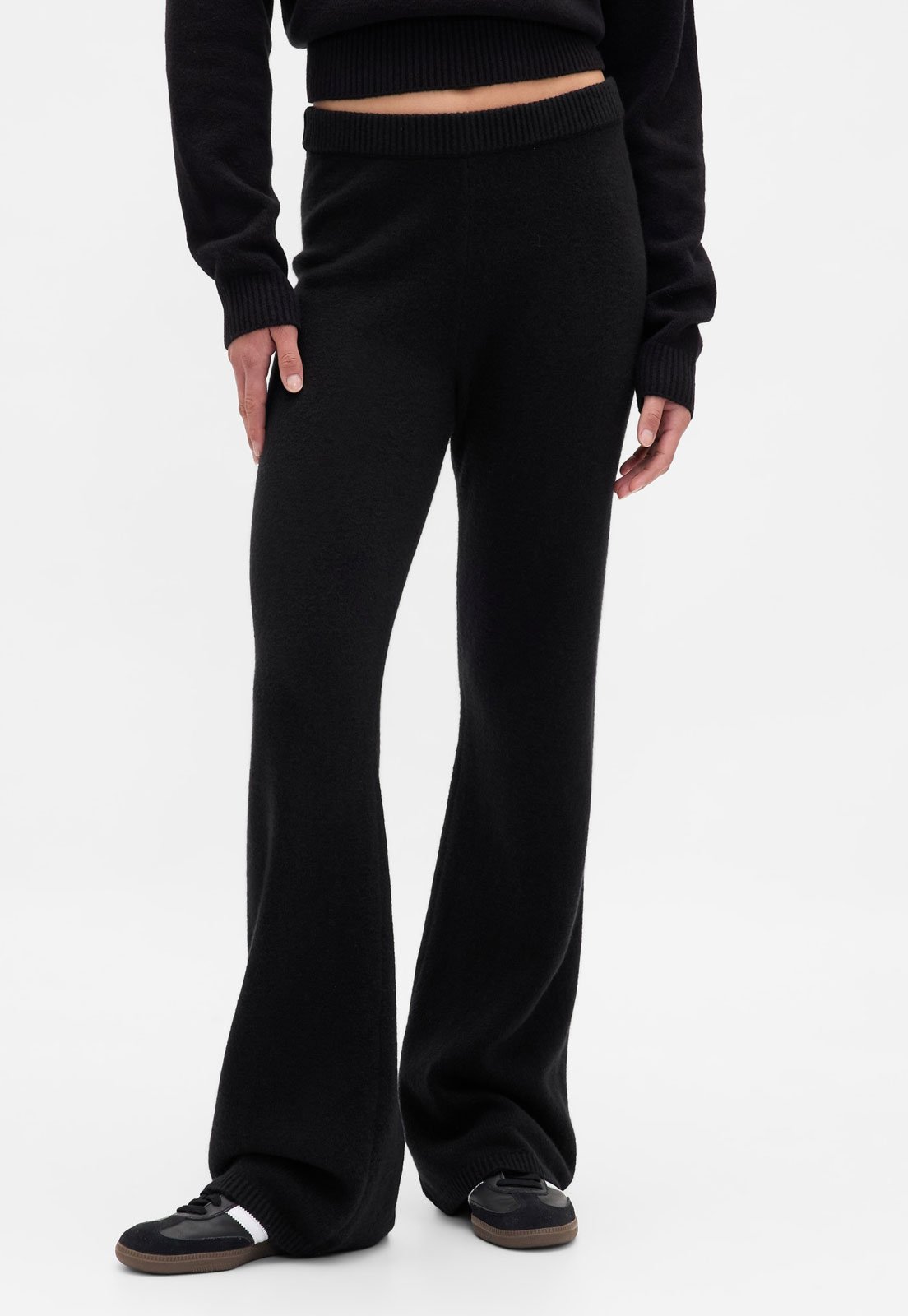 Calça Feminina GAP Perna Ampla Preta