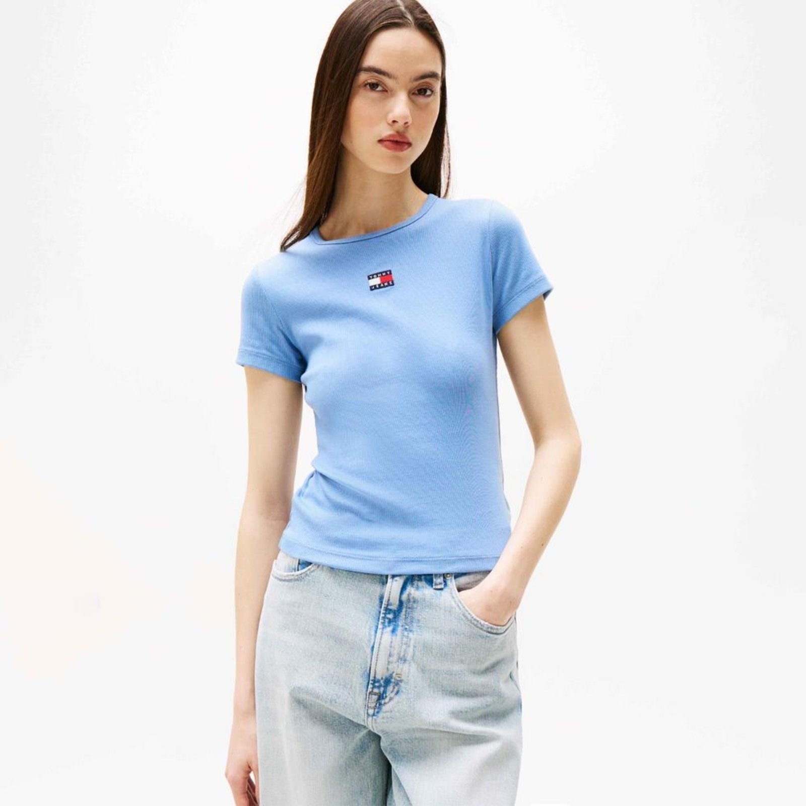 Camiseta Slim com Logo Tommy Jeans – EGG