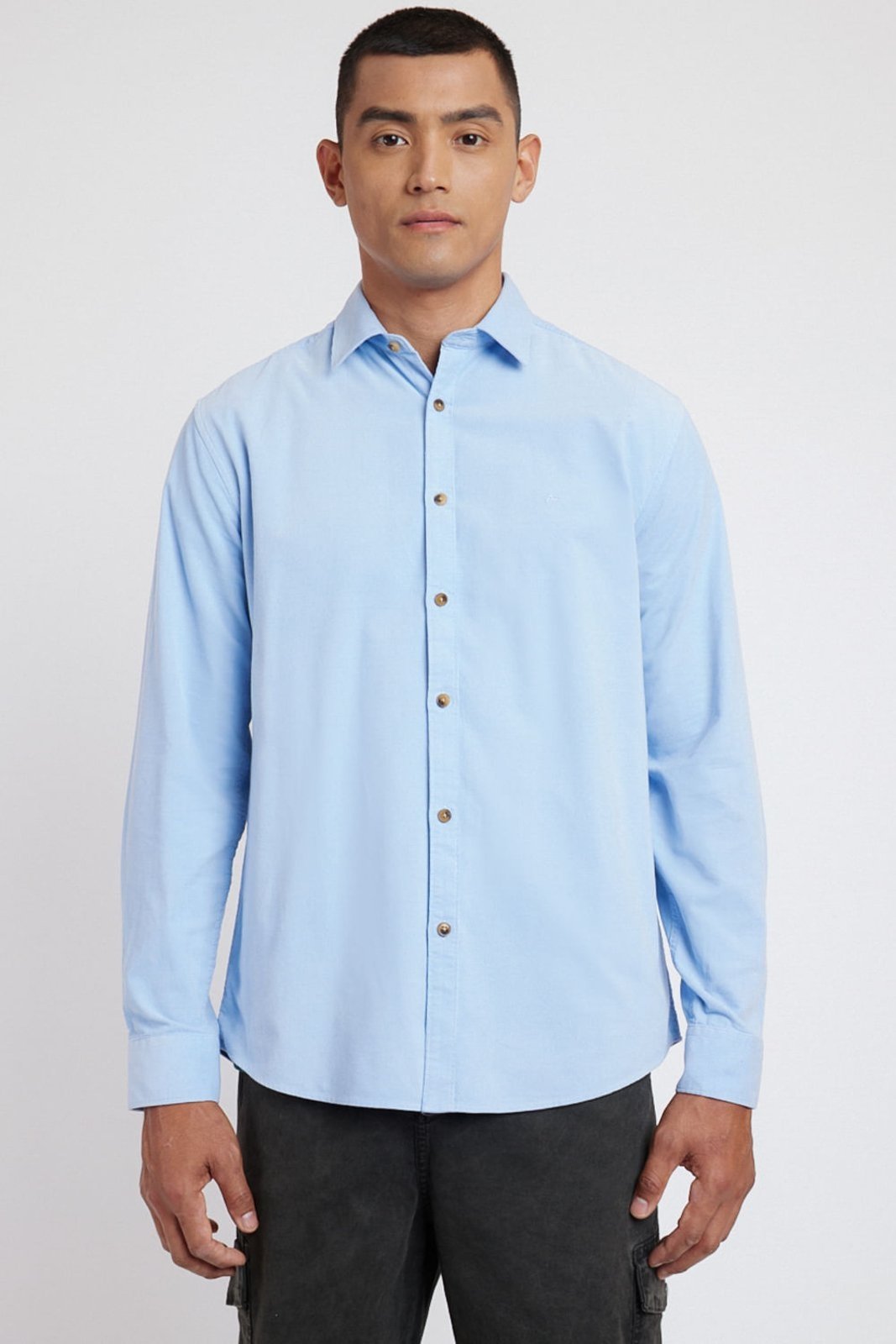 Camisa Manga Longa Move Slim em Veludo Cotelê Azul Claro