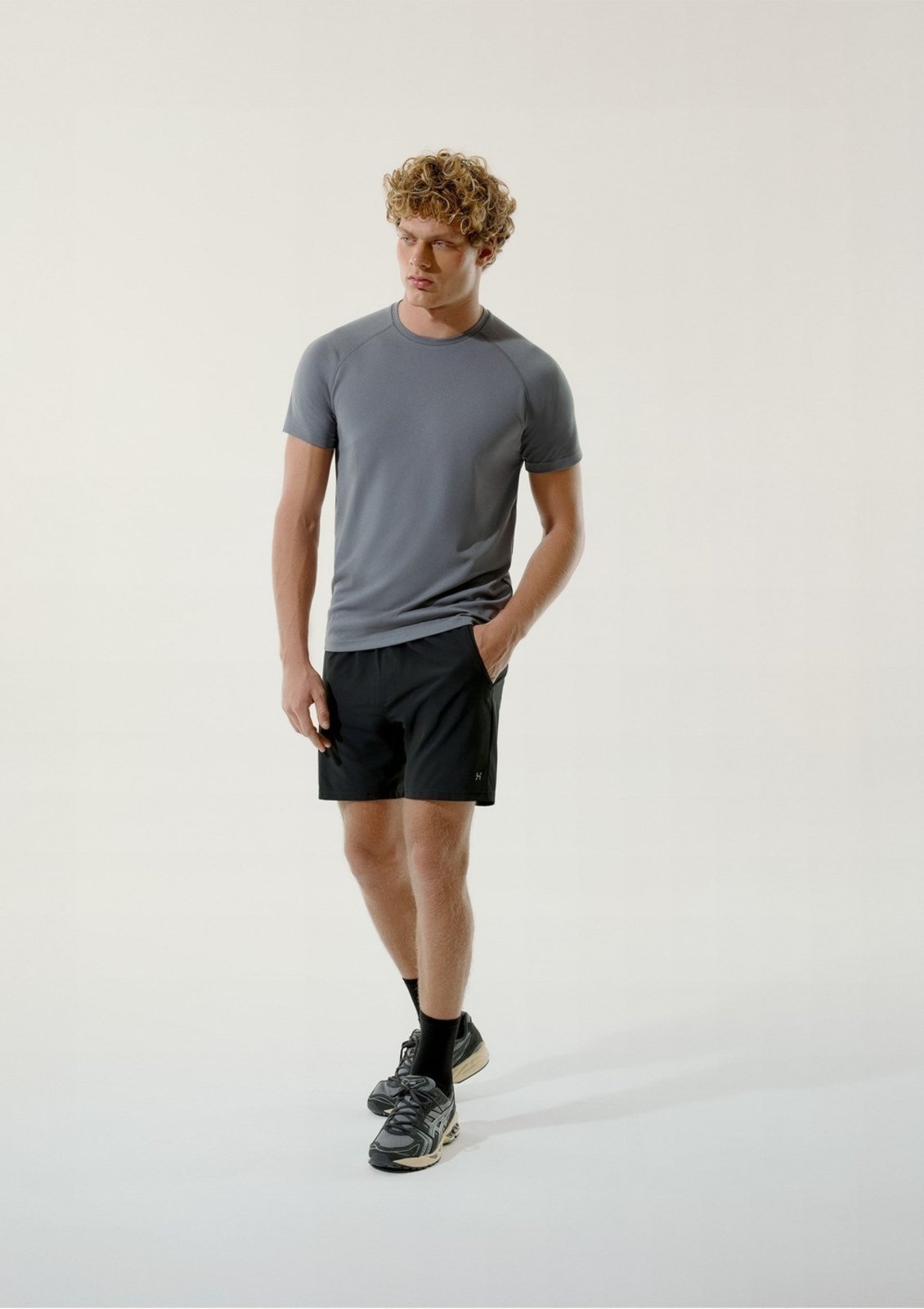 Bermuda Esportiva Básica Masculina Easy Care Hering