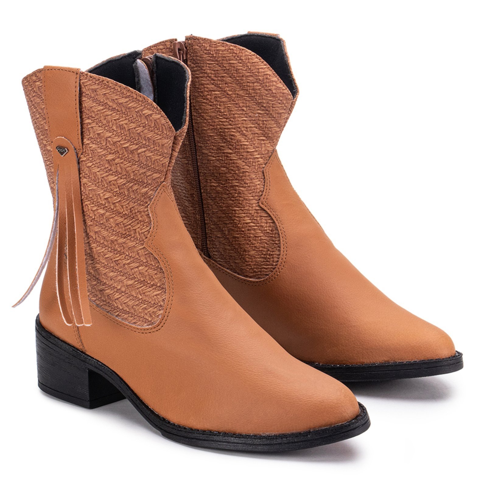 Bota Country Western Com Franja Ultra conforto Feminina IZA Texana Leve Macia Blogueira GuGi 218-GG – Caramelo