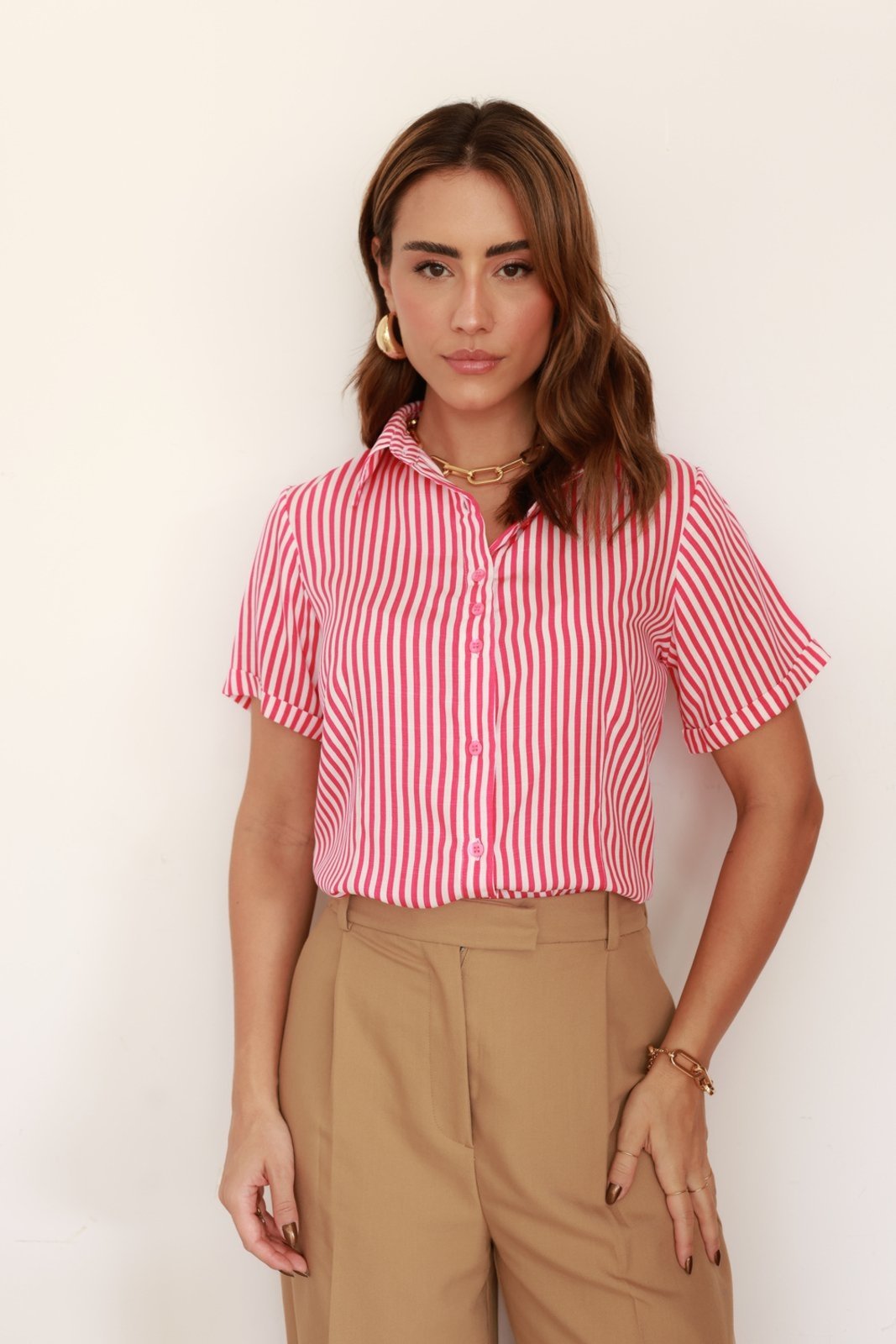 Camisa Social Feminina Ícone Fashion Manga Curta Listrada Pink