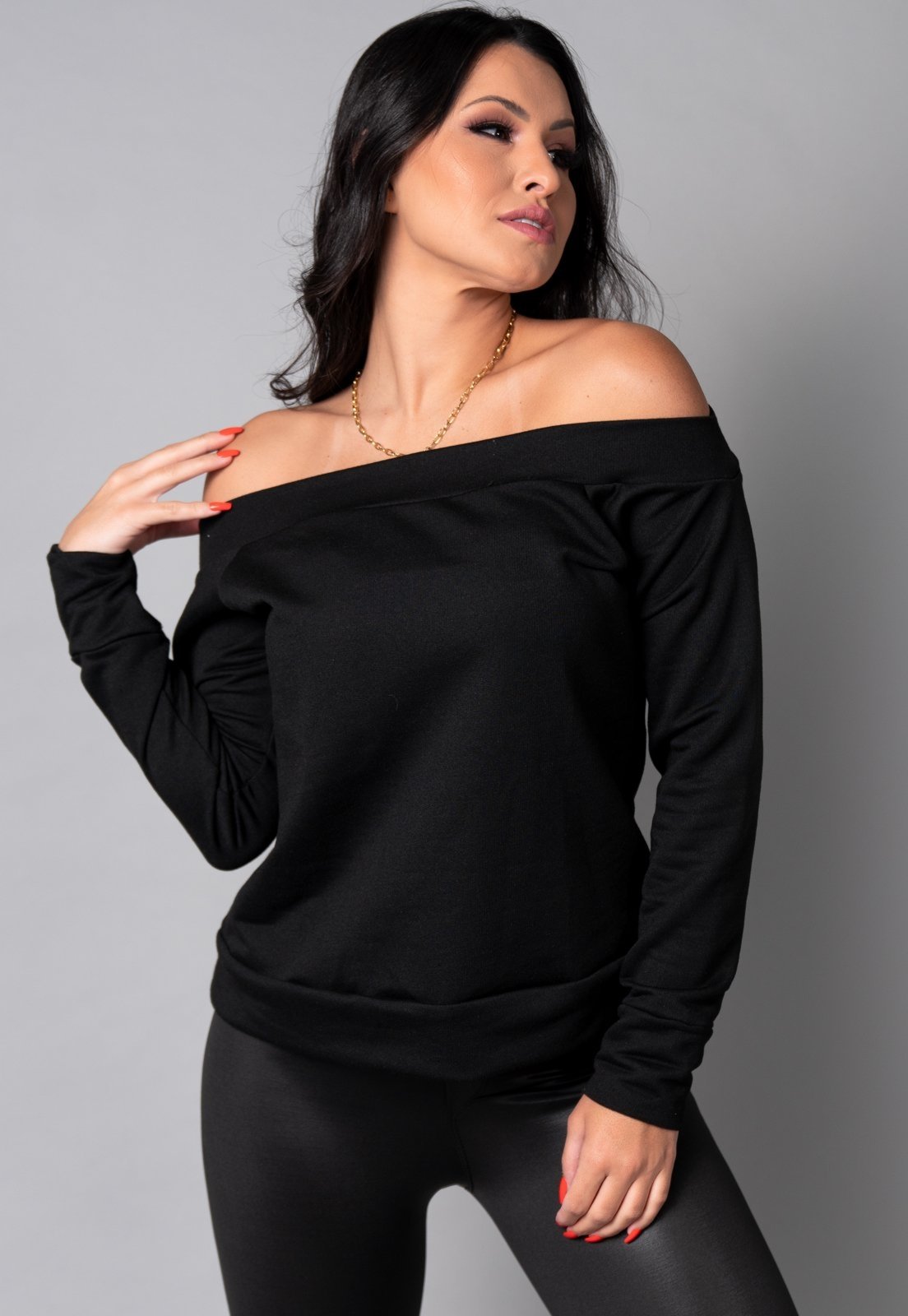 Blusa MVB Modas Moletinho Manga Longa Ombro a Ombro Preto