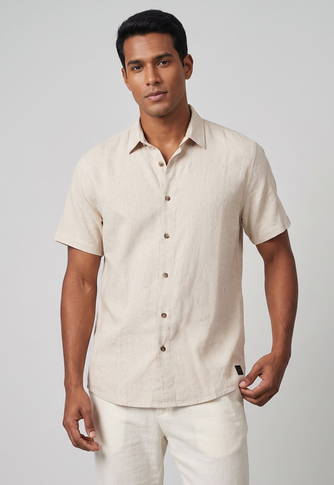 Camisa Masculina Colcci Gola Clássica Manga Curta Bege