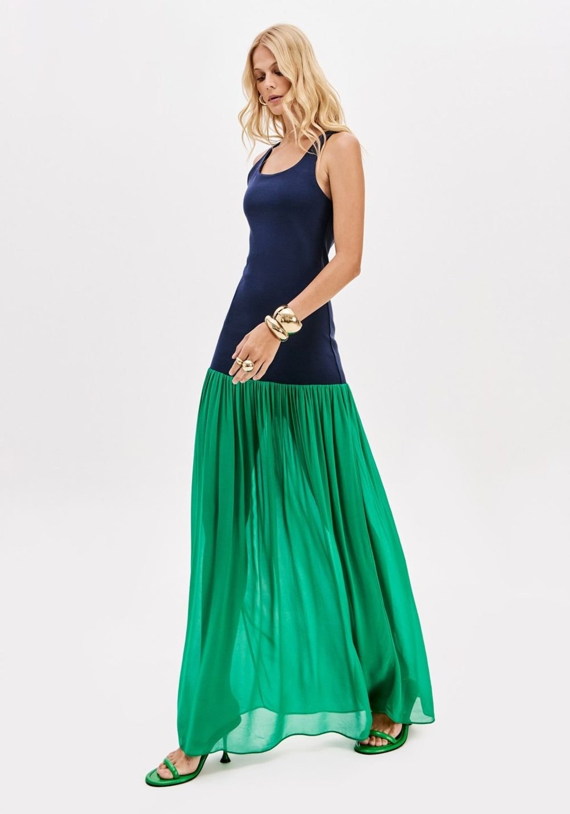 Vestido Super Midi Sem Mangas Com Chiffon Lança Perfume
