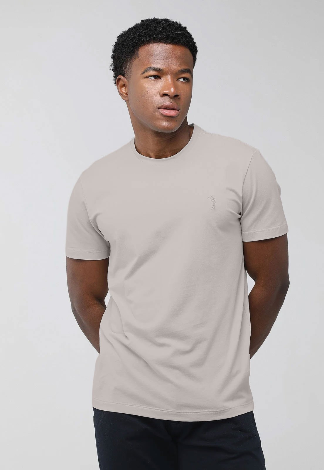 Camiseta Aleatory Logo Bordado Branca