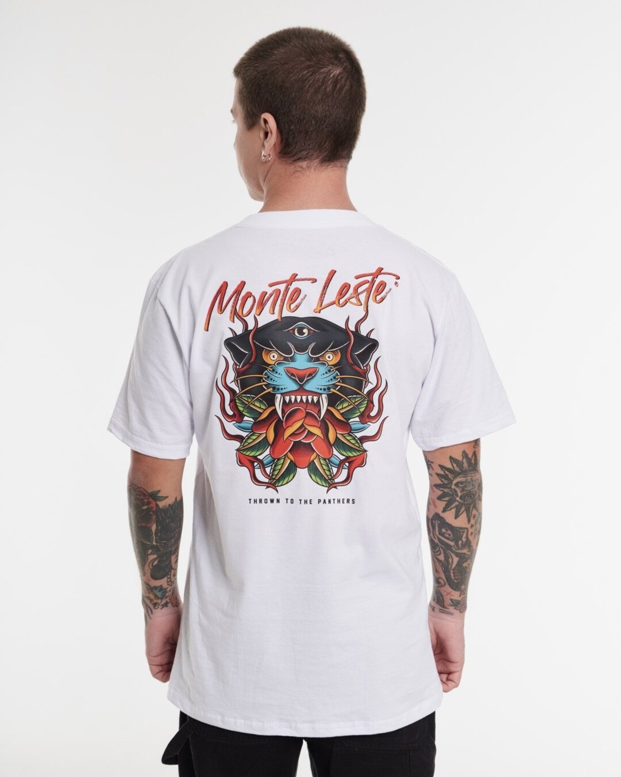 Camiseta Regular Estampada - Thrown Branco