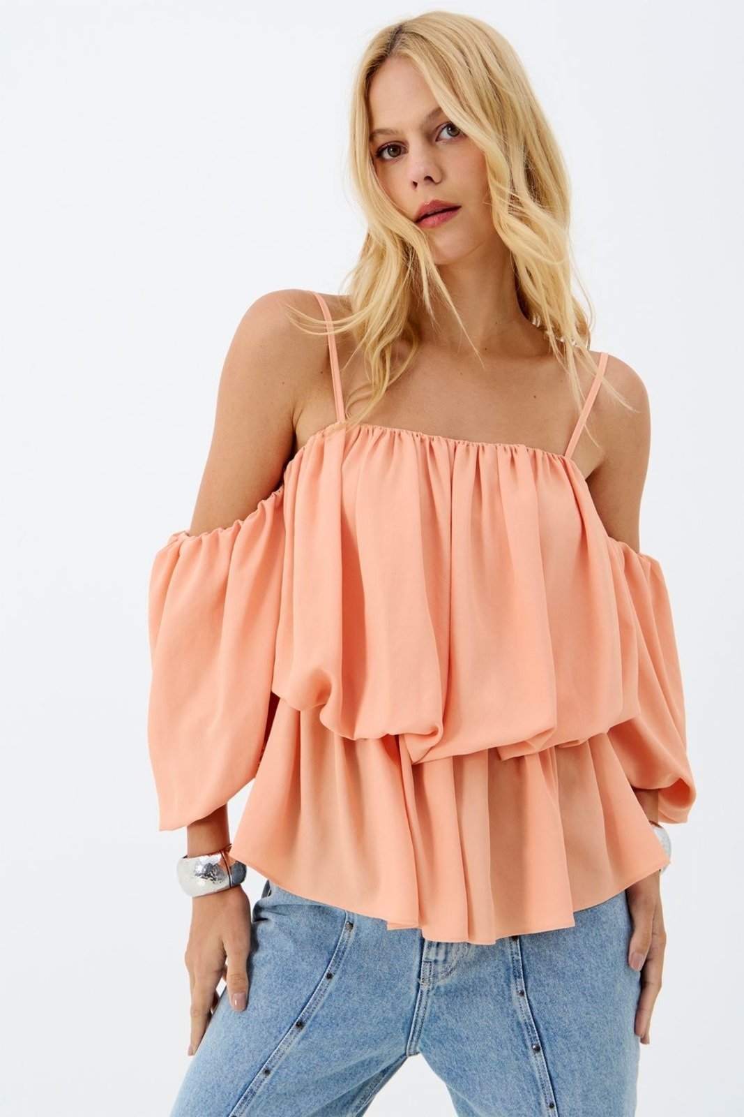 Vista 2 Blusa Ombro a Ombro com Manga Balonê ACT FEMININO coral ACT FEMININO coral